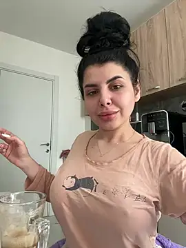 Snapshot of Scarlett-Dream chatting on 7, 3, 2025 Scarlett-Dream online show from 7, 3, 2025