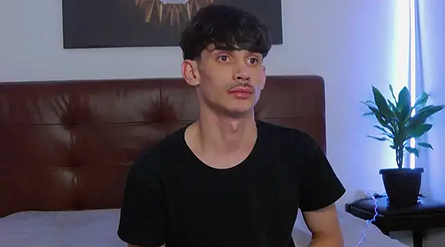 Snapshot of DanielCrush1 chatting on 14, 2, 2025 DanielCrush1 online show from 14, 2, 2025