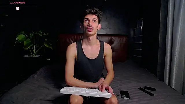 DanielCrush1 online show from 5, 11, 2025