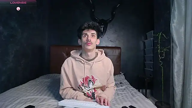 DanielCrush1 online show from 27, 3, 2026