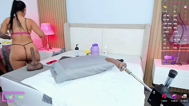 Snapshot of bounce_katty chatting on 1, 2, 2025 bounce katty online show from 1, 2, 2025