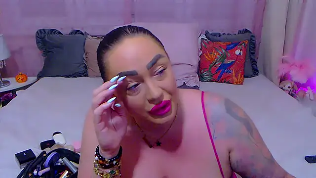 Snapshot of BustyVicky chatting on 27, 9, 2025 BustyVicky online show from 27, 9, 2025