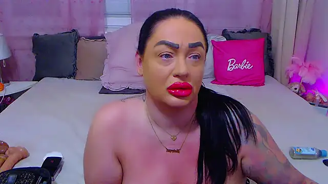 Snapshot of BustyVicky chatting on 8, 10, 2025 BustyVicky online show from 8, 10, 2025