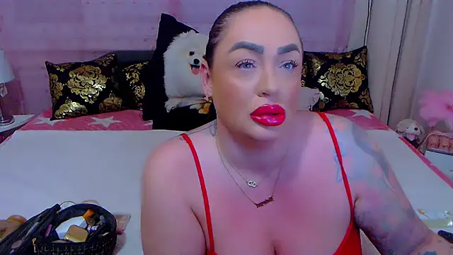 Snapshot of BustyVicky chatting on 15, 12, 2025 BustyVicky online show from 15, 12, 2025