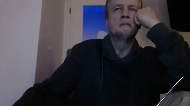 Snapshot of Cordt27 chatting on 19, 11, 2025 Cordt27 online show from 19, 11, 2025