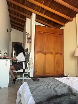 GabriSaenz online show from 9, 1, 2026