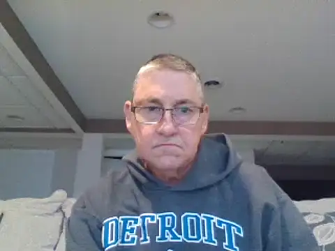 Snapshot of takeitall101 chatting on 23, 12, 2024 takeitall101 online show from 23, 12, 2024