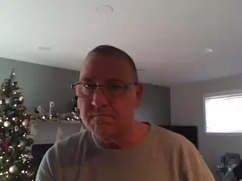 Snapshot of takeitall101 chatting on 4, 1, 2025 takeitall101 online show from 4, 1, 2025