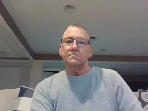 Snapshot of takeitall101 chatting on 6, 1, 2025 takeitall101 online show from 6, 1, 2025