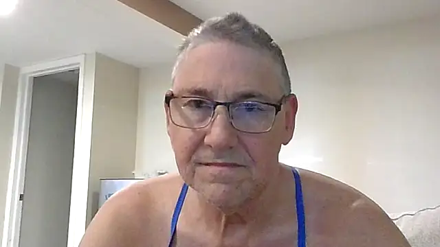 Snapshot of takeitall101 chatting on 2, 11, 2025 takeitall101 online show from 2, 11, 2025