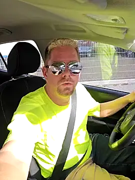 Trucker Hunter online show from 5, 3, 2025