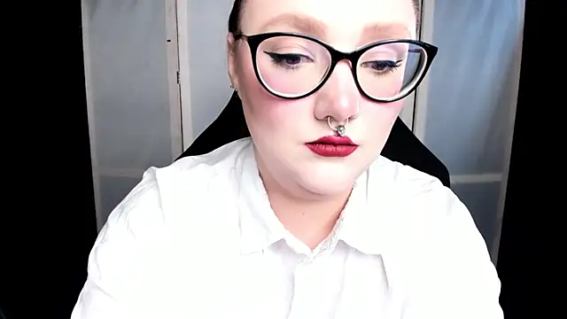 Snapshot of YourDyingBride chatting on 19, 11, 2025 YourDyingBride online show from 19, 11, 2025