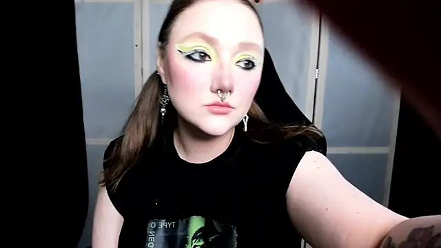 Snapshot of YourDyingBride chatting on 20, 11, 2025 YourDyingBride online show from 20, 11, 2025