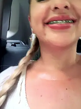 sammyqueenx21 online show from 20, 3, 2025