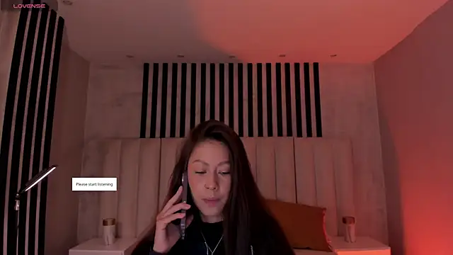Snapshot of ErikaBenz_ chatting on 25, 5, 2026 ErikaBenz online show from 25, 5, 2026