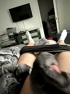 Snapshot of Furdale chatting on 13, 10, 2025 Furdale online show from 13, 10, 2025