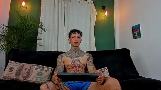 Snapshot of Aron_ford chatting on 3, 6, 2026 Aron ford online show from 3, 6, 2026