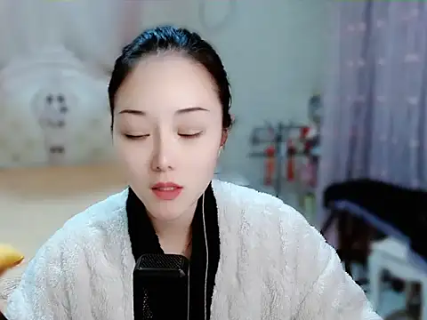 Snapshot of Angel-C chatting on 20, 12, 2024 Angel-C online show from 20, 12, 2024