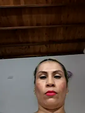 Snapshot of shelby_kutter chatting on 19, 11, 2025 shelby kutter online show from 19, 11, 2025