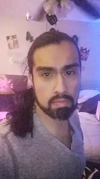 Snapshot of MigeLazzo chatting on 8, 11, 2025 MigeLazzo online show from 8, 11, 2025