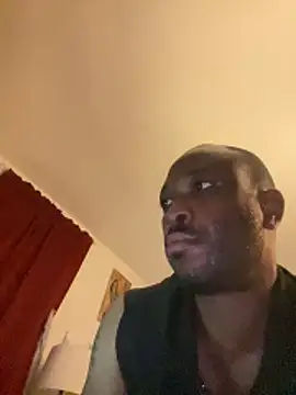 Snapshot of KingB8r chatting on 18, 12, 2025 KingB8r online show from 18, 12, 2025