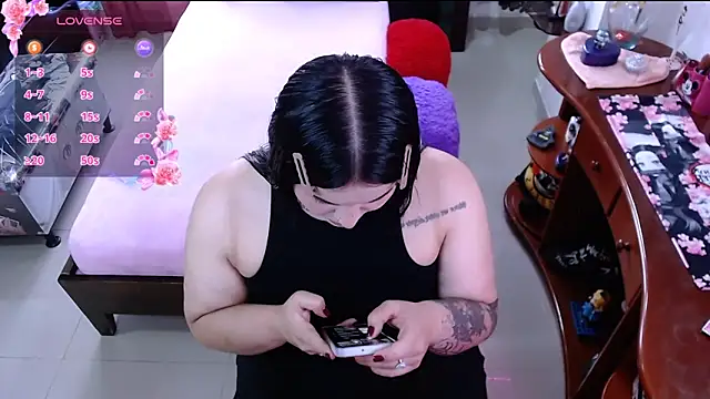 lufek23 online show from 25, 2, 2025