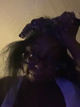 Goddesskarisma online show from 8, 10, 2025