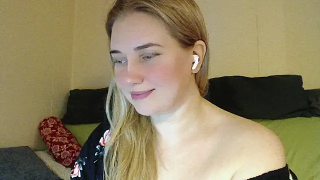 mmmPinUpGirl online show from 28, 10, 2025