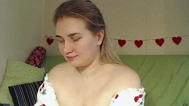 mmmPinUpGirl online show from 20, 2, 2026