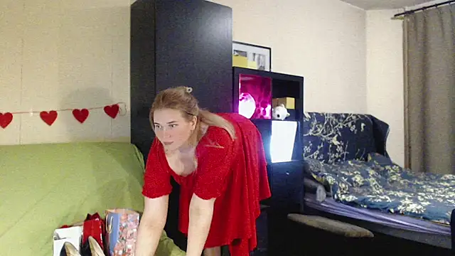 mmmPinUpGirl online show from 14, 3, 2026