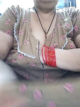 Snapshot of Kavya_XX chatting on 4, 10, 2025 Kavya XX online show from 4, 10, 2025