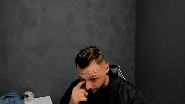 Snapshot of BrianHunts chatting on 13, 2, 2025 BrianHunts online show from 13, 2, 2025