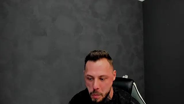 Snapshot of BrianHunts chatting on 15, 2, 2025 BrianHunts online show from 15, 2, 2025