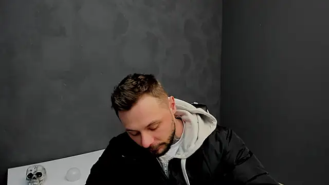 Snapshot of BrianHunts chatting on 24, 2, 2025 BrianHunts online show from 24, 2, 2025