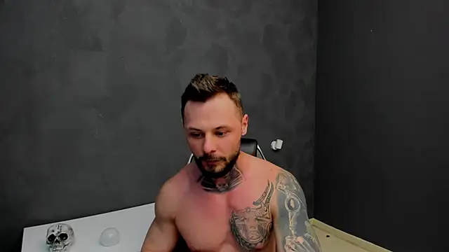 Snapshot of BrianHunts chatting on 24, 2, 2025 BrianHunts online show from 24, 2, 2025