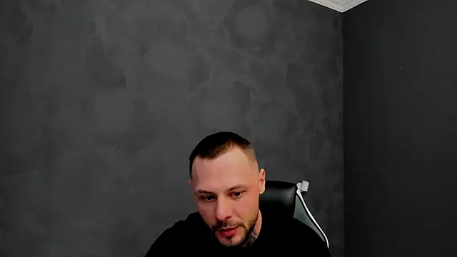 Snapshot of BrianHunts chatting on 27, 2, 2025 BrianHunts online show from 27, 2, 2025