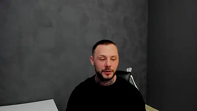 Snapshot of BrianHunts chatting on 3, 3, 2025 BrianHunts online show from 3, 3, 2025