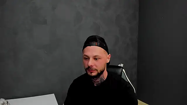 Snapshot of BrianHunts chatting on 16, 3, 2025 BrianHunts online show from 16, 3, 2025