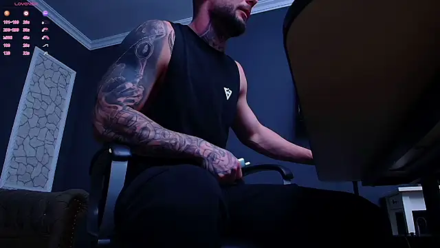 Snapshot of BrianHunts chatting on 19, 9, 2025 BrianHunts online show from 19, 9, 2025