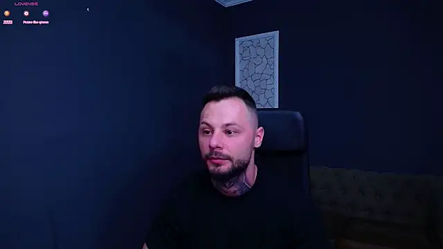 Snapshot of BrianHunts chatting on 20, 10, 2025 BrianHunts online show from 20, 10, 2025