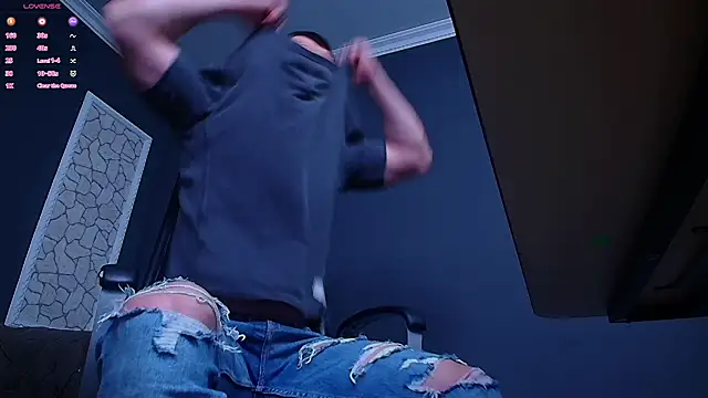 Snapshot of BrianHunts chatting on 1, 12, 2025 BrianHunts online show from 1, 12, 2025