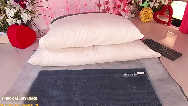 ohyesly  online show from 21, 2, 2026