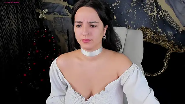 Daphne Moss online show from 9, 1, 2025