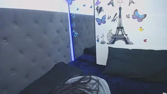 Delilah Blazee online show from 3, 10, 2025