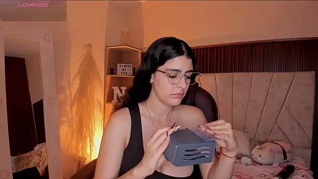  Niah  online show from 18, 1, 2026