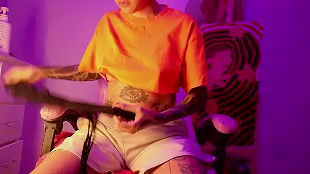 goddess vee  online show from 13, 3, 2026