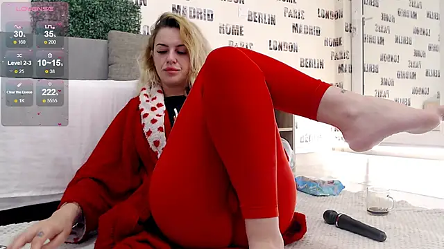 Snapshot of sweetdaiana23 chatting on 11, 3, 2025 sweetdaiana23 online show from 11, 3, 2025