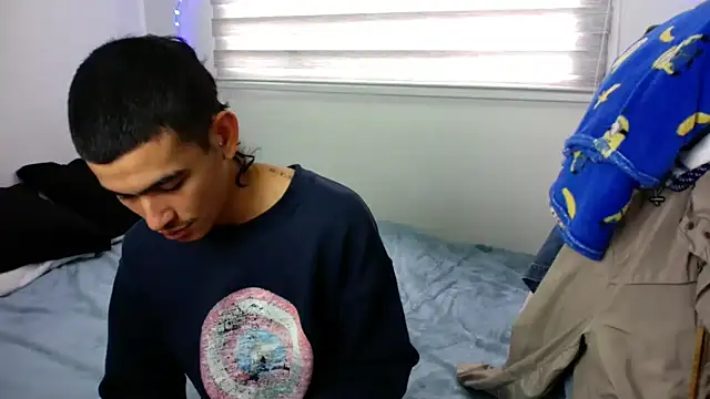 sorry-mom69 online show from 2, 11, 2025