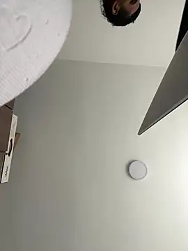 sorry-mom69 online show from 31, 3, 2026