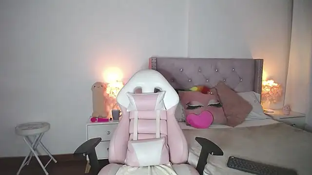 destinysweet21 online show from 19, 12, 2024